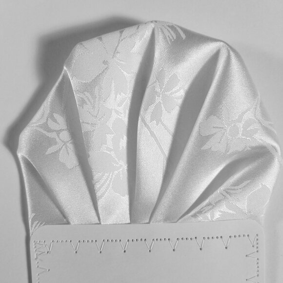 New - Men's White Silky Floral Satin Pre-Folded Pocket Square Insert - Picture 2 of 7